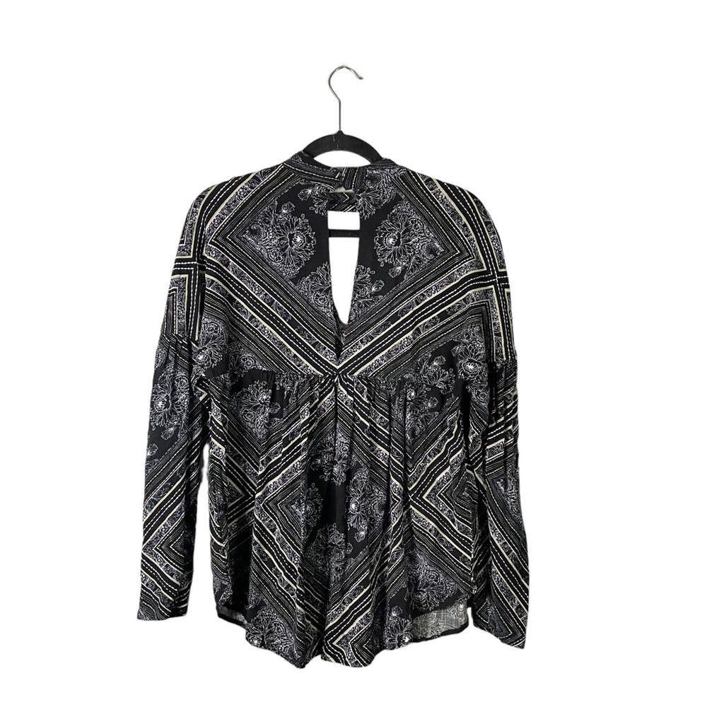 Free People Choker Neck Cutout Neckline Patterned Boho Loose Fir Blouse Small - Picture 2 of 7